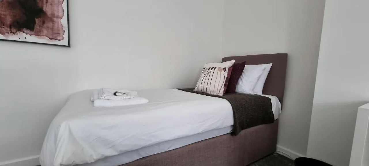 K Suites - Juniper Road Southampton Apartment